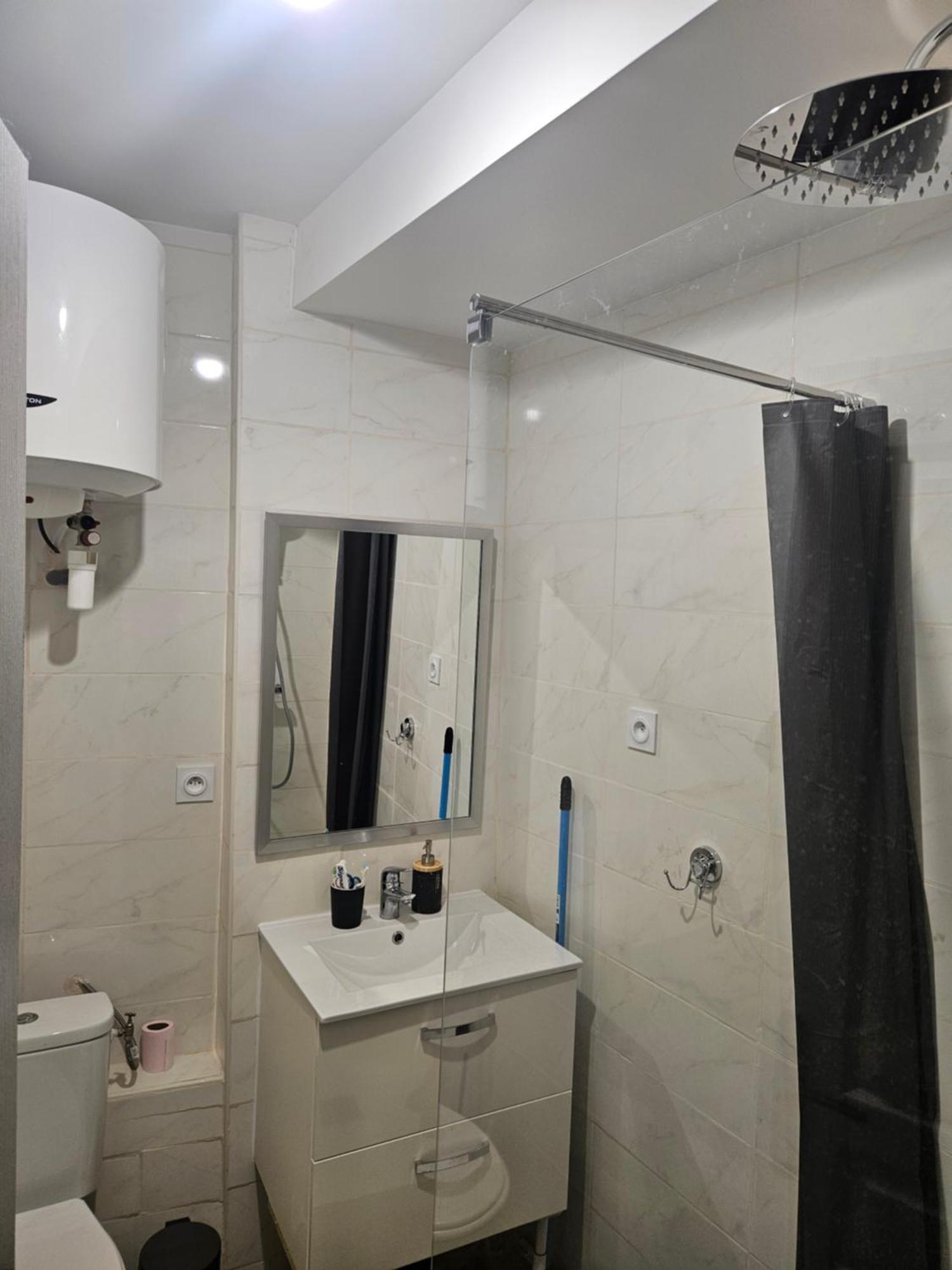 Appartement Moderne Et Sympa بزييه المظهر الخارجي الصورة